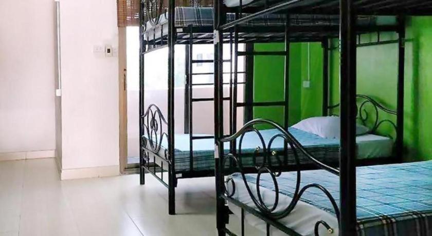 The Twins Hostel Banguecoque Exterior foto